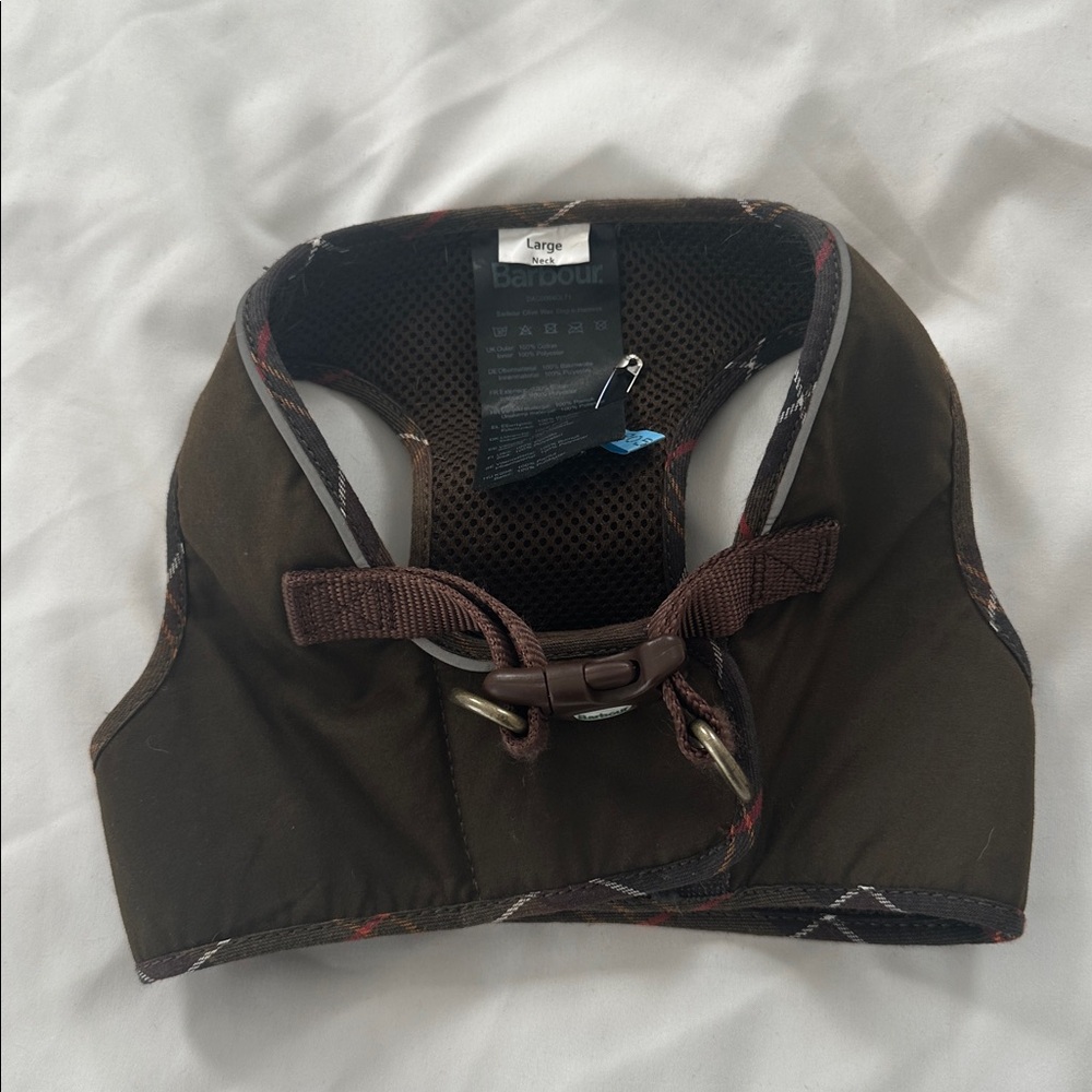Barbour Wax Step In Dog Harness with Plaid Trim! Size Large (25 pounds)